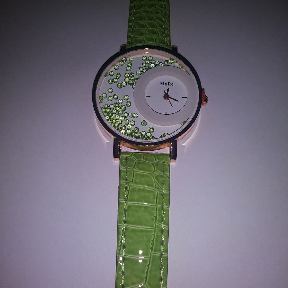 Watch (new).